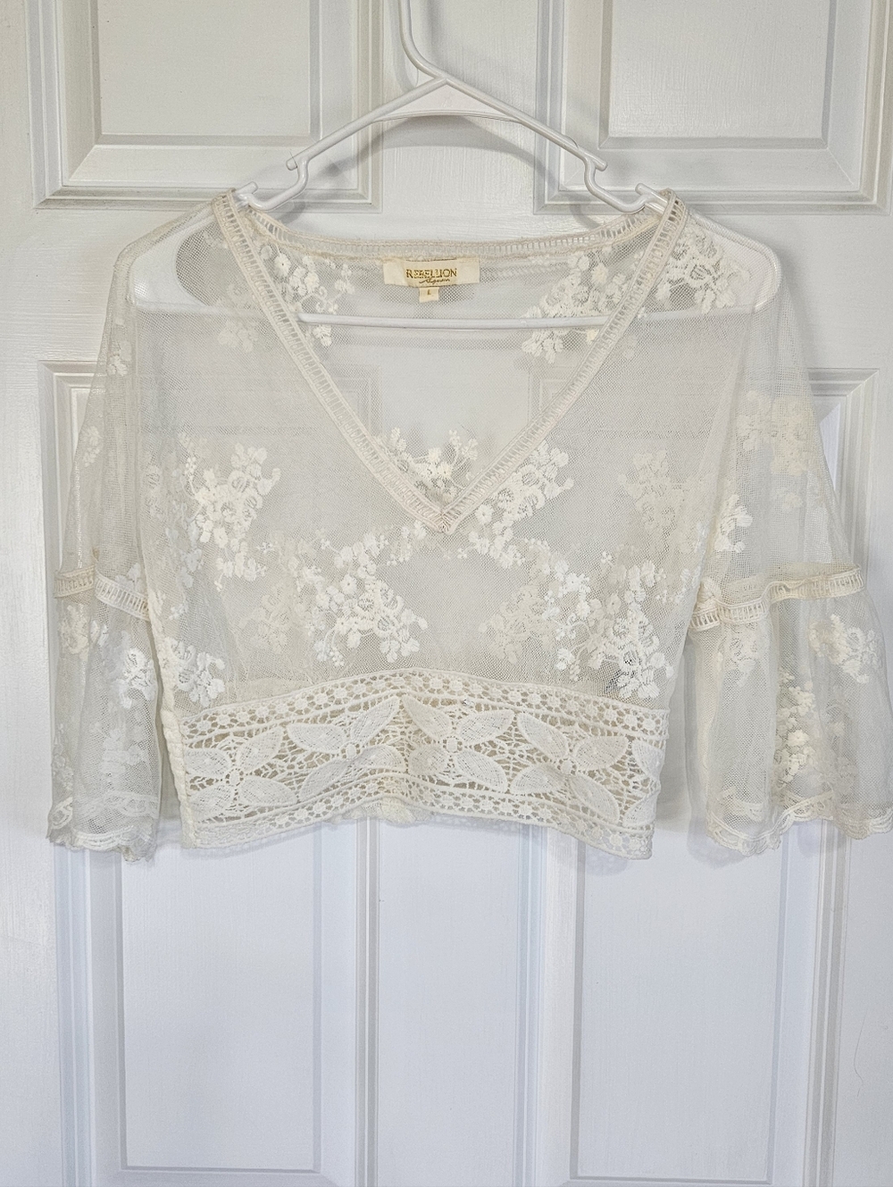 Free People Ivory Lace Crochet Crop Top - Sheer Floral V-Neck
